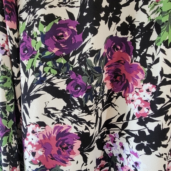 J. Jill Women's Multicolored Floral Button-Up Shirt Sz M Long Sleeve Cottagecore - Picture 5 of 10